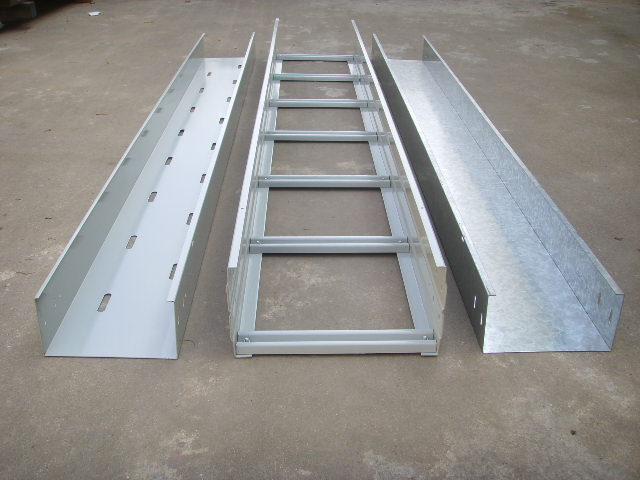 梯級式電纜橋架2