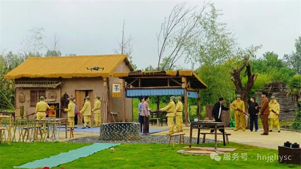 焦崗湖影視城大型實(shí)景交互式沉浸游啟動儀式今日隆重舉行